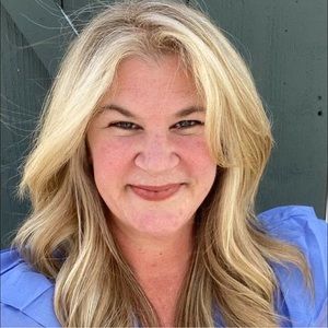 Meet your Posher, Carol